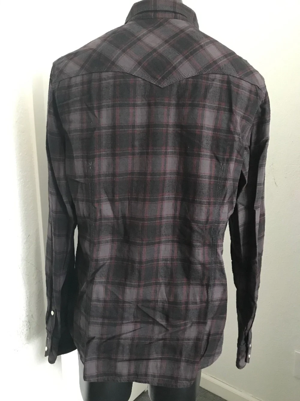 True Religion Plaid Western Button-Up Shirt Men’s XXL Gray Red Y2K